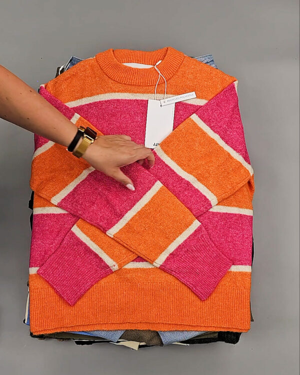 Фотография  132 - JACK JONES Women mix 075 #15 кг оптом в Калининграде и Калининградской области