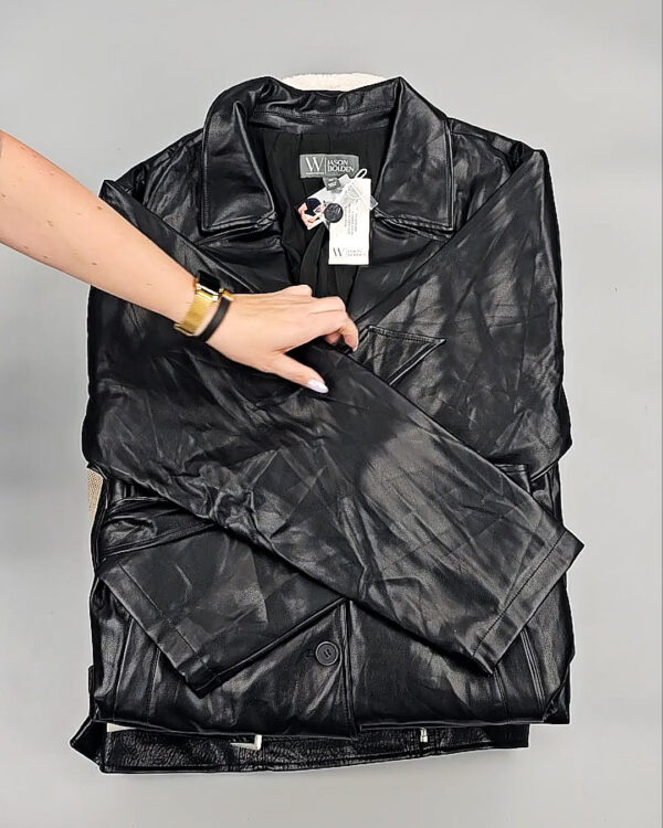 Фотография  331 - Ветровки женские CAN 104#11,5 кг, ЛОТ СТ-9402 оптом в Калининграде и Калининградской области