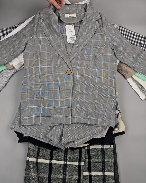 Фотография  967 - Комплекты жен Корея 085#5 кг, ЛОТ СТ-9572 оптом в Калининграде и Калининградской области