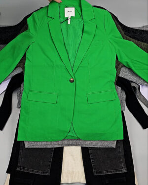 Фотография  105 - Bestseller Winter mix 104#15 кг, ЛОТ № СТ-9526 оптом в Калининграде и Калининградской области