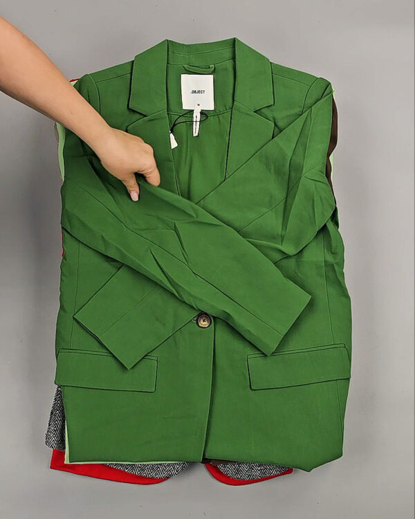 Фотография  399 - Жакеты DK+Bestseller 085#11 кг, ЛОТ СТ-9479 оптом в Калининграде и Калининградской области