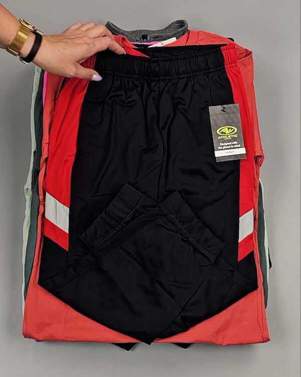 Фотография  570 - KIDS Winter СТОК CAN 084#5 кг, ЛОТ СТ-9447 оптом в Калининграде и Калининградской области