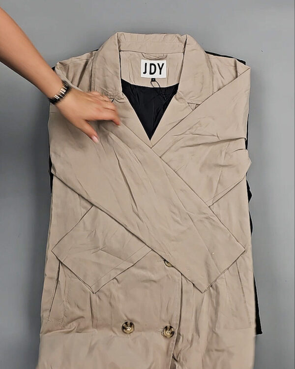 Фотография  566 - Ветровки Bestseller 045#10 кг, ЛОТ СТ-9406 оптом в Калининграде и Калининградской области