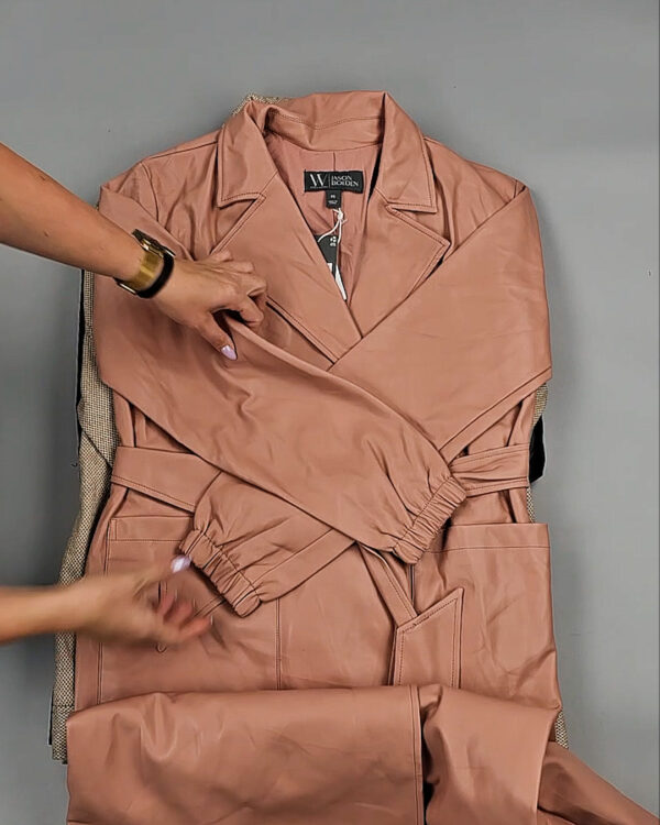 Фотография  757 - Ветровки женские CAN 104#12 кг оптом в Калининграде и Калининградской области