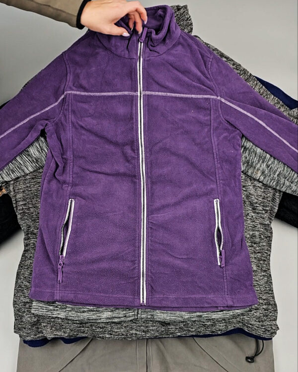 Фотография  735 - Флис#20 кг, ЛОТ № СХ-0175 оптом в Калининграде и Калининградской области