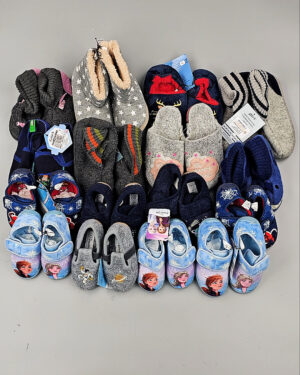 Купить Обувь домашняя дети СТОК 065#3,2 кг, ЛОТ СТ-9727 оптом в Калининграде и Калининградской области