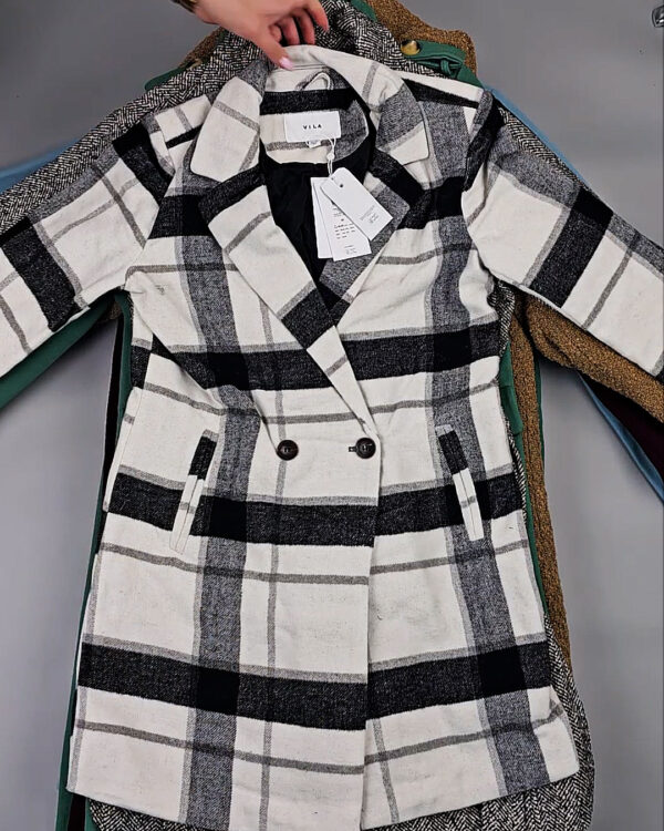 Фотография  185 - Пальто Bestseller 045#10 кг оптом в Калининграде и Калининградской области