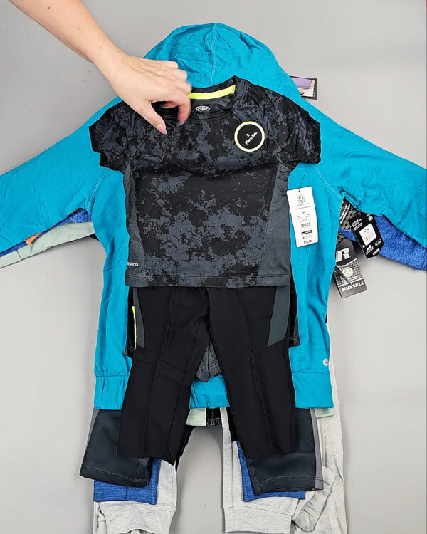 Фотография  508 - Спортивные костюмы дети CAN#6 кг, ЛОТ СТ-9739 оптом в Калининграде и Калининградской области