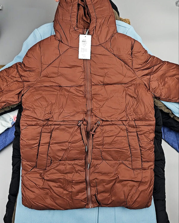 Фотография  865 - Верхняя одежда VILA 104#10 кг, ЛОТ СТ-9714 оптом в Калининграде и Калининградской области