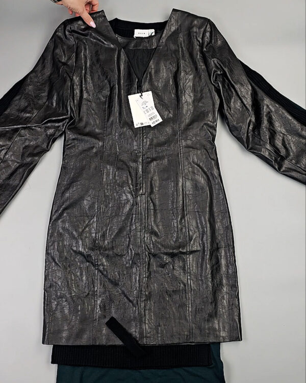 Фотография  312 - Платья Bestseller+DK Winter 035#7 кг, ЛОТ СТ-9919 оптом в Калининграде и Калининградской области