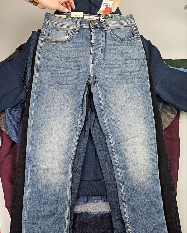 Фотография  882 - BLEND HE W 064#15 кг, ЛОТ СТ-9791 оптом в Калининграде и Калининградской области