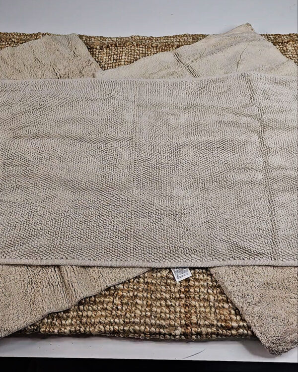 Фотография  621 - Предметы домашнего обихода H&M, 25 кг, ЛОТ СТ-9898 оптом в Калининграде и Калининградской области