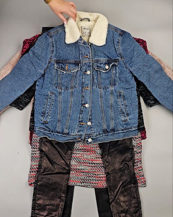 Фотография  306 - Женский микс зима (Winter mix)#20 кг, ЛОТ СХ-0205 оптом в Калининграде и Калининградской области