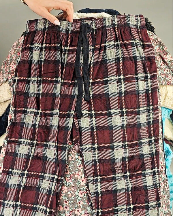 Фотография  620 - Халаты+пижамы флис Англия (SLEEPWEAR PREMIUM)#20 кг, ЛОТ СХ-0290 оптом в Калининграде и Калининградской области