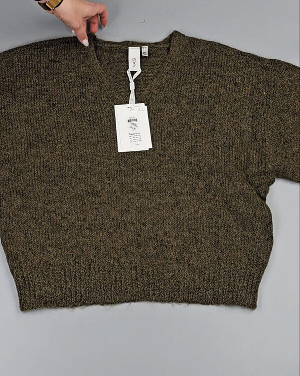 Фотография  552 - Джемпера Bestseller 104#7 кг, ЛОТ СТ-10043 оптом в Калининграде и Калининградской области