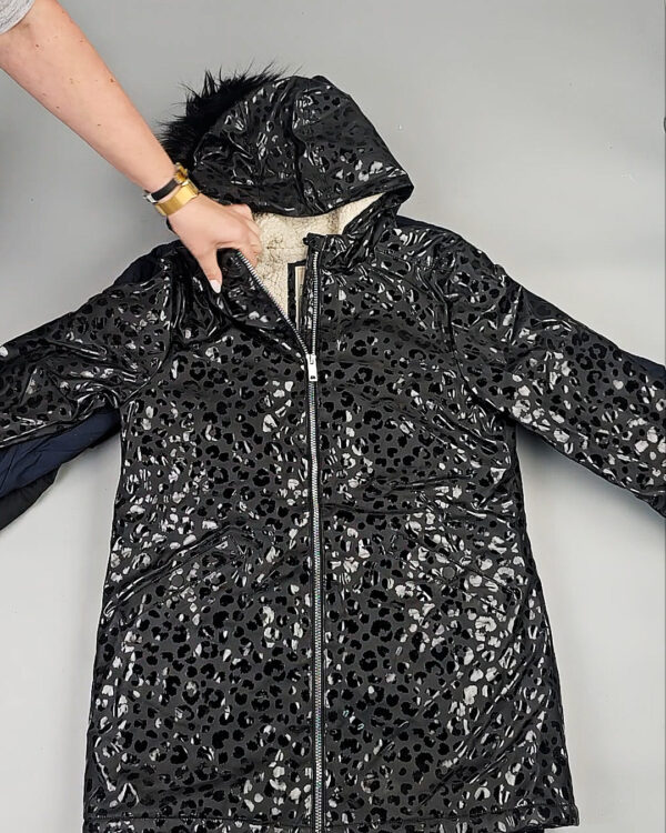 Фотография  526 - Куртки детские (Children Anoraks)#11 кг, ЛОТ СХ-0281 оптом в Калининграде и Калининградской области