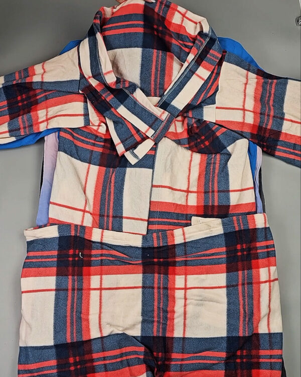 Фотография  942 - Oversize Winter mix Premium#25 кг, ЛОТ СХ-0288 оптом в Калининграде и Калининградской области